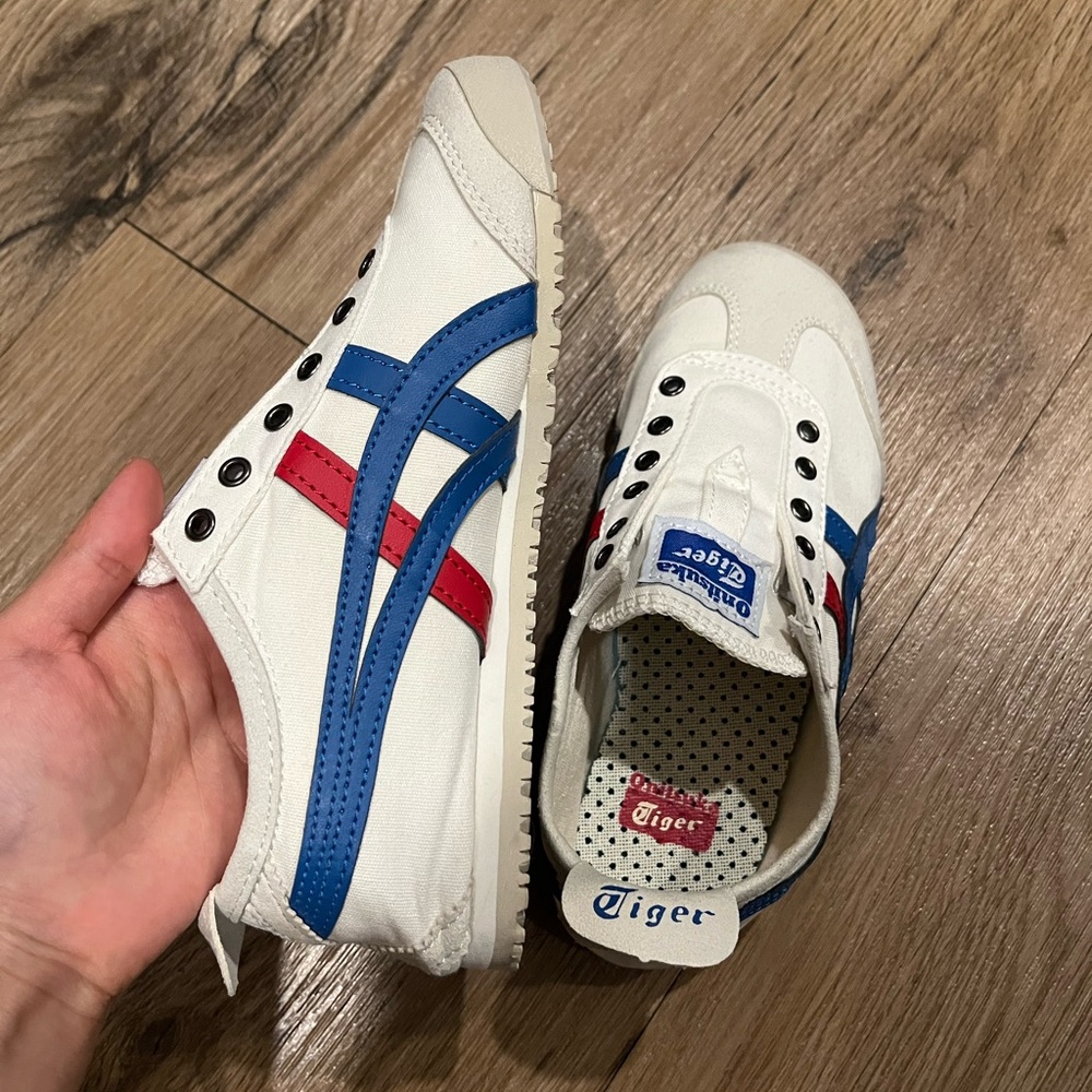 Onitsuka Tiger MEXICO 66 Like New Classic color